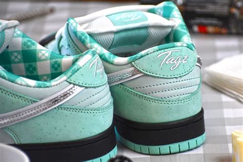 fake tiffany nike sb|nike sb dunk low diamond.